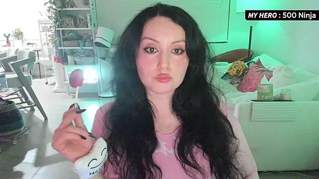 Vesaaa online show from 10.25.25