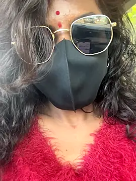 Indian-Squirt online show from 12.17.25