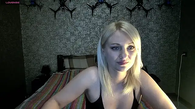 annagreeneyess online show from 04.29.26