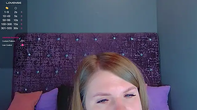 Snapshot of NoraBigAss chatting on 12.22.24 NoraBigAss online show from 12.22.24