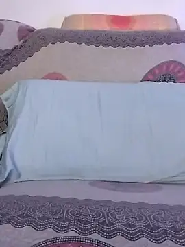 LoGaNfree88 online show from 11.22.25