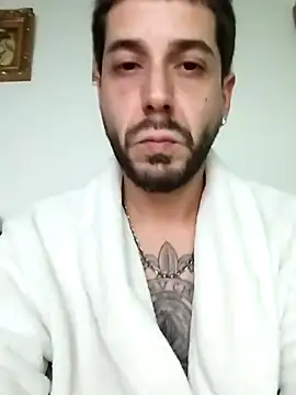 LoGaNfree88 online show from 01.12.26