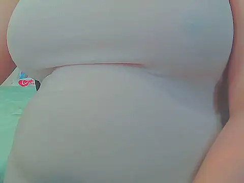 Snapshot of keepmepregnantT chatting on 11.11.25 keepmepregnantT online show from 11.11.25