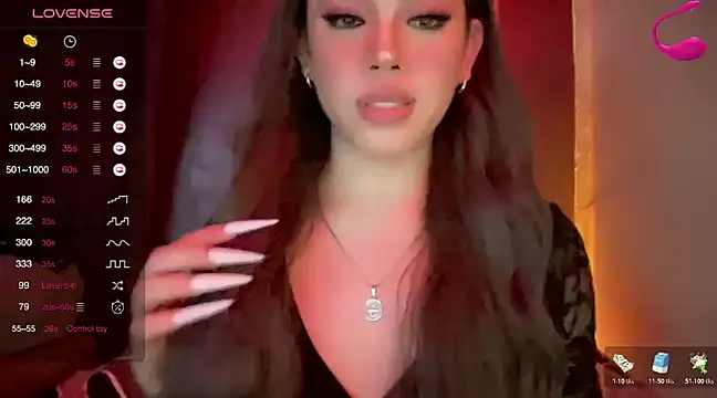 Snapshot of madam_agnes1 chatting on 12.21.24 madam agnes1 online show from 12.21.24