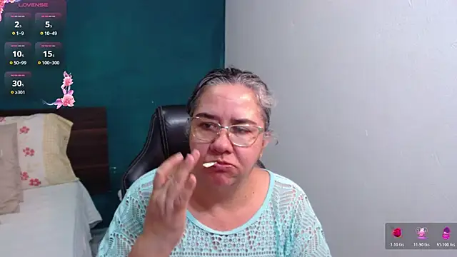 scaelettdubois online show from 02.22.26