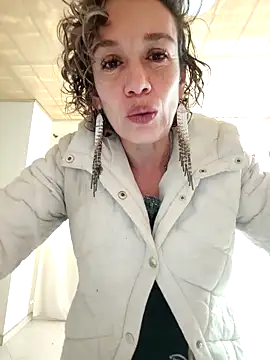 Snapshot of sexymarilyncolombia chatting on 09.23.25 sexymarilyncolombia online show from 09.23.25