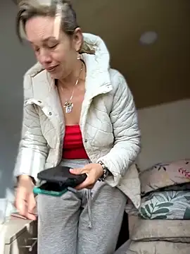 Snapshot of sexymarilyncolombia chatting on 02.10.26 sexymarilyncolombia online show from 02.10.26