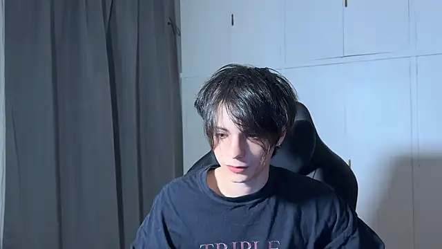 SasukeUhchiaa online show from 02.03.26