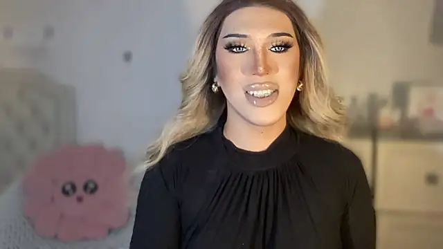 Ts glamxxxx online show from 10.18.25