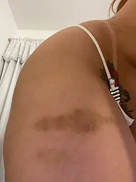 ALISSON FOXXX1 online show from 03.08.25