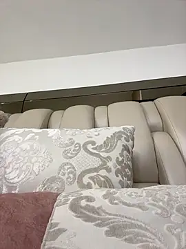 ALISSON FOXXX1 online show from 12.04.25