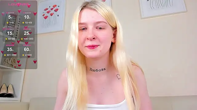 Snapshot of rosa_mariposa_ chatting on 02.27.25 rosa mariposa online show from 02.27.25