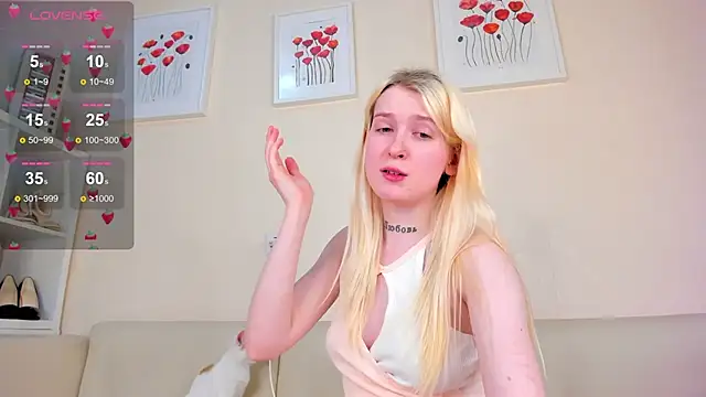 Snapshot of rosa_mariposa_ chatting on 02.27.25 rosa mariposa online show from 02.27.25