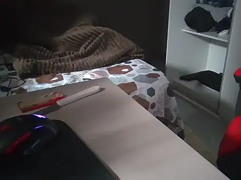 Snapshot of Juninho10c chatting on 11.20.25 Juninho10c online show from 11.20.25