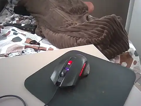 Snapshot of Juninho10c chatting on 11.20.25 Juninho10c online show from 11.20.25