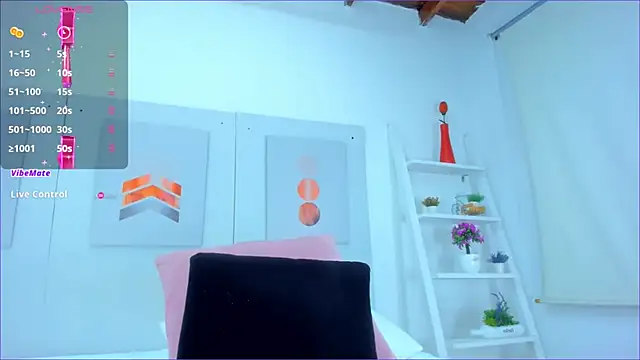 AlessiaMarcu- online show from 02.25.25