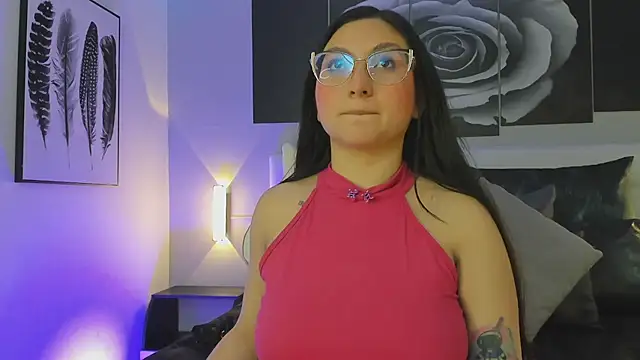 lucy neil online show from 10.07.25