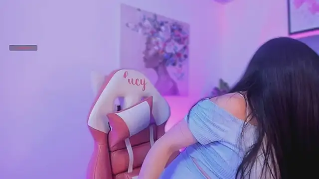 lucy neil online show from 10.19.25