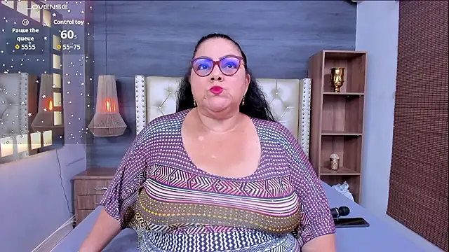 mommy cute online show from 03.26.26