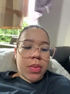 Lucyklein2022 online show from 05.29.26