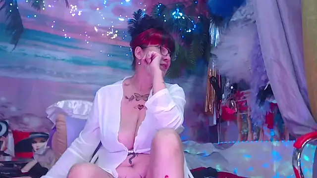 NightOrhideya online show from 10.25.25