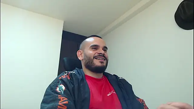 Snapshot of cowboyht chatting on 11.30.25 cowboyht online show from 11.30.25