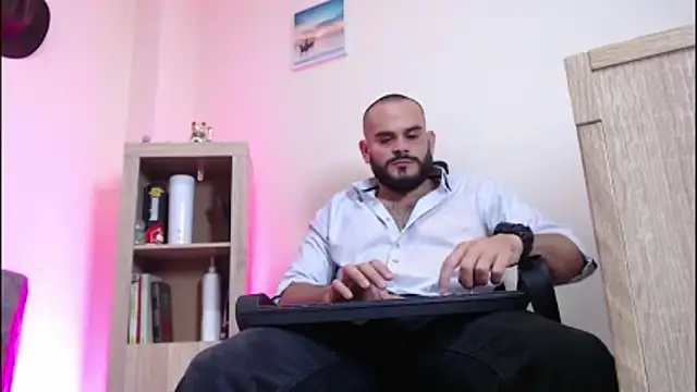 Snapshot of cowboyht chatting on 08.08.26 cowboyht online show from 08.08.26