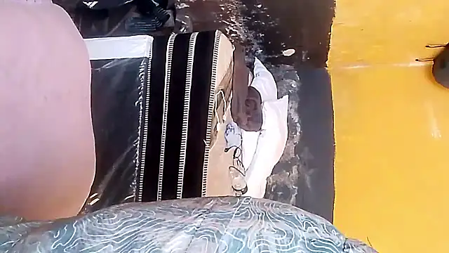 Snapshot of LULE37587001 chatting on 02.18.26 LULE37587001 online show from 02.18.26