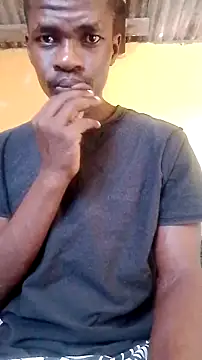 Snapshot of LULE37587001 chatting on 02.25.26 LULE37587001 online show from 02.25.26