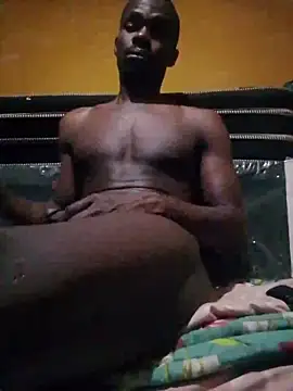 LULE37587001 online show from 04.18.26