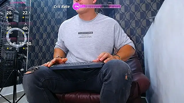 Snapshot of Leonsmoron chatting on 02.17.26 Leonsmoron online show from 02.17.26