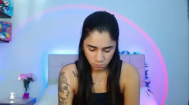 Layla Rachel online show from 03.01.25