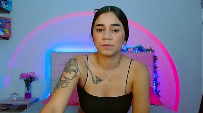 Layla Rachel online show from 03.10.25
