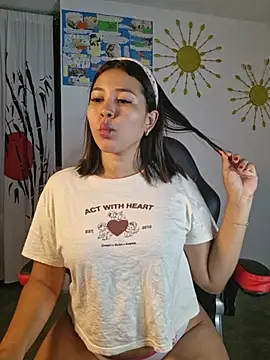 caylinhot7 online show from 10.20.25