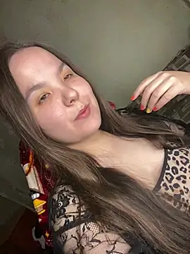 Snapshot of Var_Kiss chatting on 02.14.26 Var Kiss online show from 02.14.26