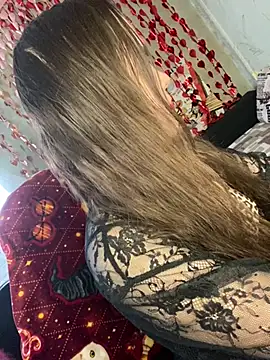 Snapshot of Var_Kiss chatting on 02.27.26 Var Kiss online show from 02.27.26