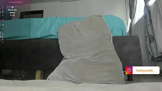 Snapshot of nathysmithxx chatting on 01.18.25 nathysmithxx online show from 01.18.25