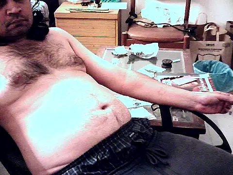 Snapshot of aksxi1 chatting on 11.11.25 aksxi1 online show from 11.11.25