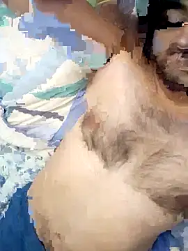 Snapshot of aksxi1 chatting on 11.18.25 aksxi1 online show from 11.18.25