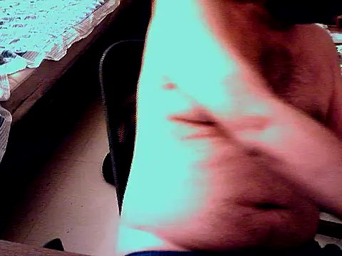 Snapshot of aksxi1 chatting on 11.29.25 aksxi1 online show from 11.29.25