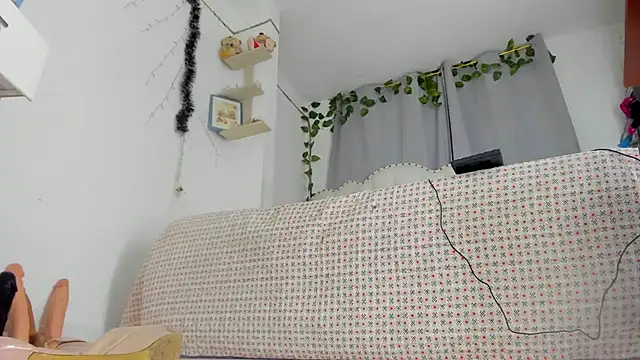 khalyn jenner online show from 01.27.25