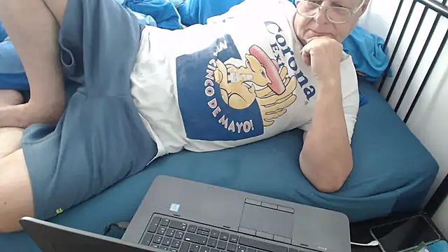 Cock  17 online show from 07.08.26