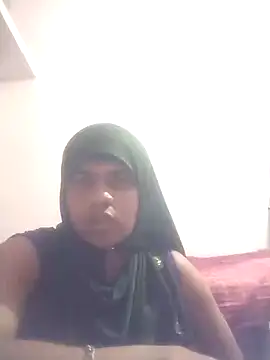 Snapshot of sonalicrossy chatting on 04.26.26 sonalicrossy online show from 04.26.26