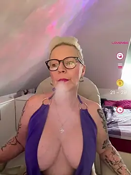 German Milf online show from 05.31.26