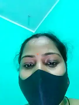 Shristiprakash0 online show from 12.21.24