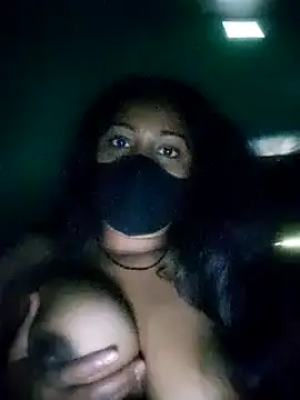 Shristiprakash0 online show from 12.26.24