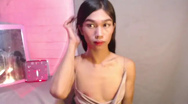 ToKeNa online show from 01.25.25