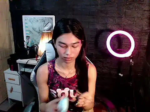 ToKeNa online show from 03.15.25