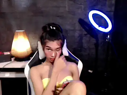 ToKeNa online show from 03.23.25