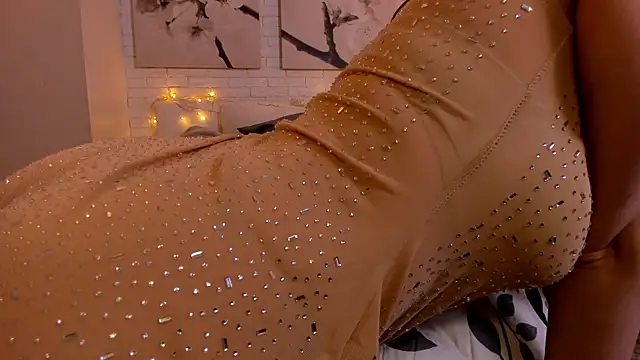 Betty June online show from 02.10.25